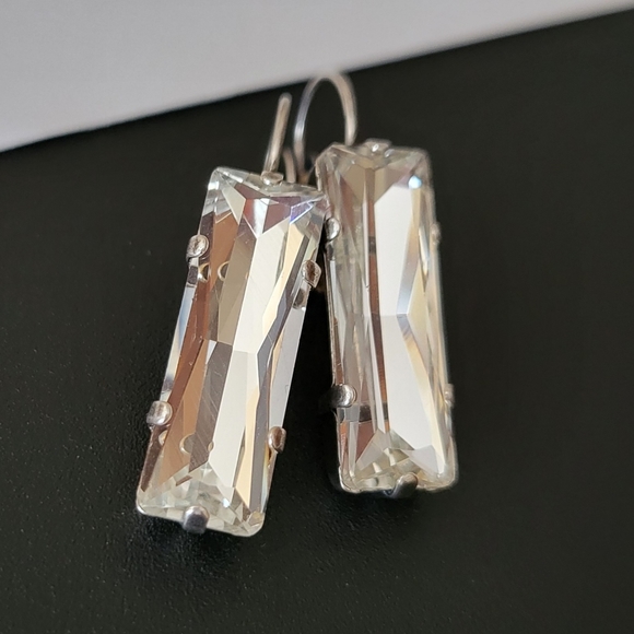 Aurora Crystal Pendant Necklace in Antique Silver - Picture 11 of 11